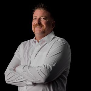 Meet your Posher, James